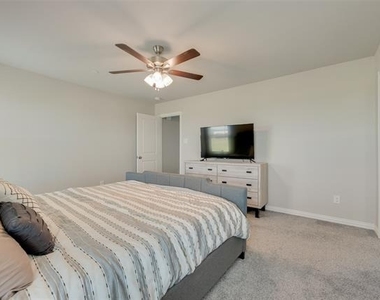 3028 Willow Wood Court - Photo Thumbnail 20