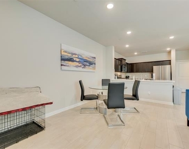 3028 Willow Wood Court - Photo Thumbnail 4