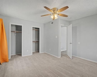 114 Prairie Creek Circle - Photo Thumbnail 24