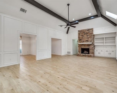 9922 Hickory Crossing - Photo Thumbnail 10