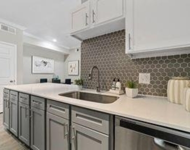 9922 Hickory Crossing - Photo Thumbnail 5