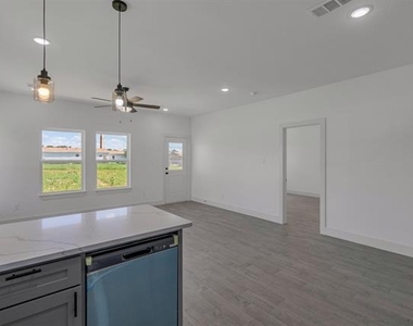 510 Don Lane - Photo Thumbnail 15