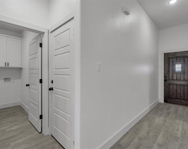 510 Don Lane - Photo Thumbnail 7