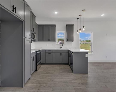 510 Don Lane - Photo Thumbnail 9