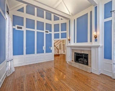 3309 Wolfe Court - Photo Thumbnail 4