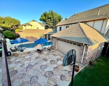 3309 Wolfe Court - Photo Thumbnail 1