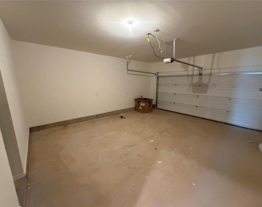 204 Mason Court - Photo Thumbnail 24