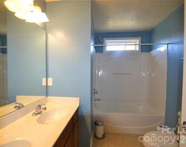 221 Montibello Drive - Photo Thumbnail 18