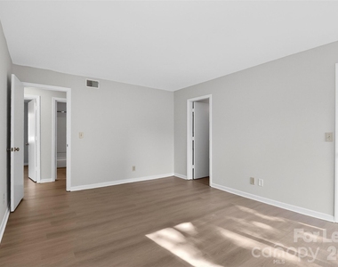 11029 Harrowfield Road - Photo Thumbnail 22
