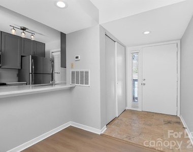 11029 Harrowfield Road - Photo Thumbnail 3