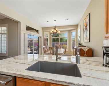 35241 Rosemont Drive - Photo Thumbnail 11