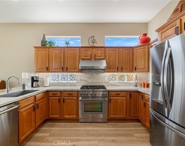 35241 Rosemont Drive - Photo Thumbnail 13
