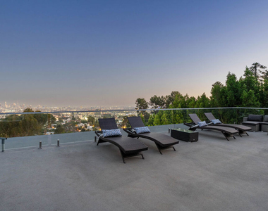 6181 Temple Hill Drive - Photo Thumbnail 53