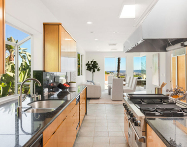 816 Monte Leon Drive - Photo Thumbnail 8