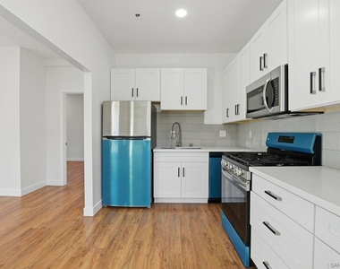 312 Brookes Avenue - Photo Thumbnail 10