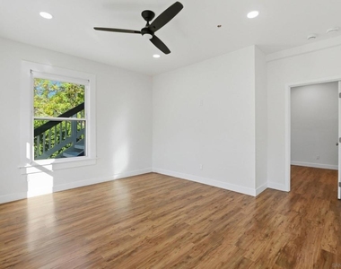 312 Brookes Avenue - Photo Thumbnail 1