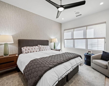 422 Fountain Drive - Photo Thumbnail 19