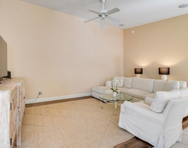 8392 Se Paurotis Lane - Photo Thumbnail 13