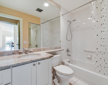 8392 Se Paurotis Lane - Photo Thumbnail 4