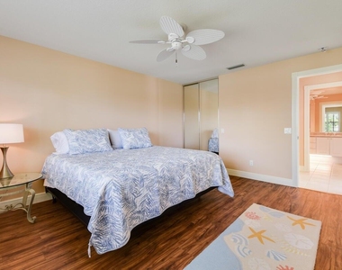 8392 Se Paurotis Lane - Photo Thumbnail 14