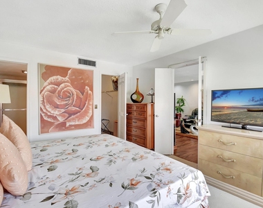 4070 Tivoli Court - Photo Thumbnail 15