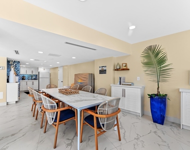 710 N Ocean Boulevard - Photo Thumbnail 4