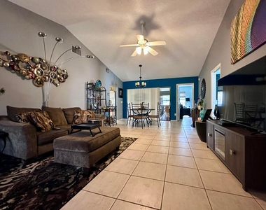 6273 Tall Cypress Circle - Photo Thumbnail 5