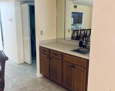9440 Meadowood Drive - Photo Thumbnail 9