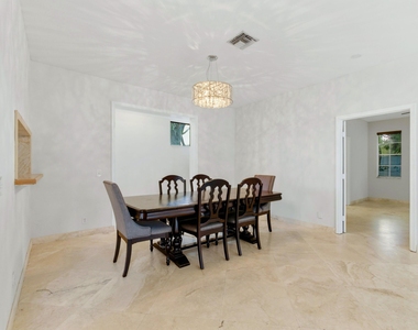 1235 Sussex Street - Photo Thumbnail 9