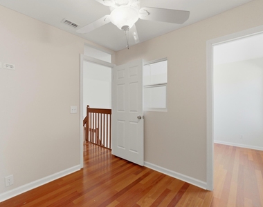 1235 Sussex Street - Photo Thumbnail 30