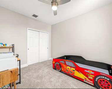 2011 Nw Cataluna Circle - Photo Thumbnail 19