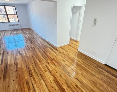 66-25 103rd Street - Photo Thumbnail 2