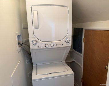 505 Rockland Avenue - Photo Thumbnail 3