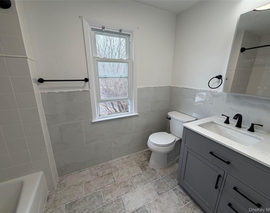 505 Rockland Avenue - Photo Thumbnail 6