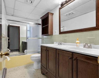 9 Bay Beach Avenue - Photo Thumbnail 29