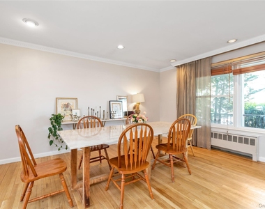 1443 Park Street - Photo Thumbnail 3