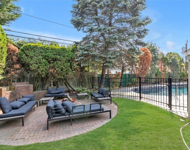 1443 Park Street - Photo Thumbnail 20