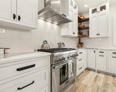 55 S Phillips Avenue - Photo Thumbnail 14