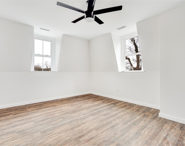 81 Market Street - Photo Thumbnail 6