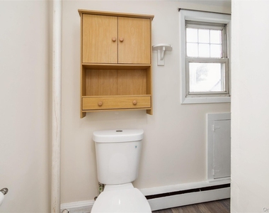 36 Tyler Avenue - Photo Thumbnail 9