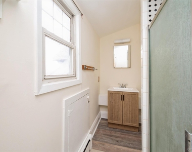 36 Tyler Avenue - Photo Thumbnail 8