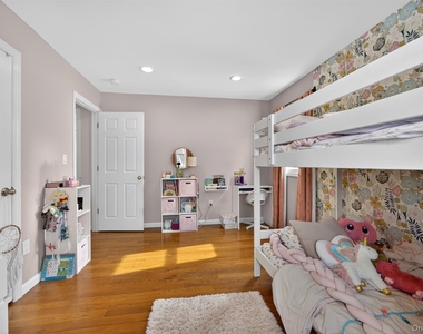 4 Millard Circle - Photo Thumbnail 20