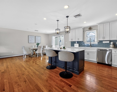 4 Millard Circle - Photo Thumbnail 10