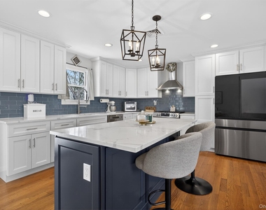 4 Millard Circle - Photo Thumbnail 12