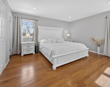 4 Millard Circle - Photo Thumbnail 16
