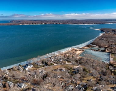 100 W Shore Drive - Photo Thumbnail 39