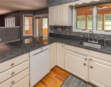 11 Peterson Road - Photo Thumbnail 2