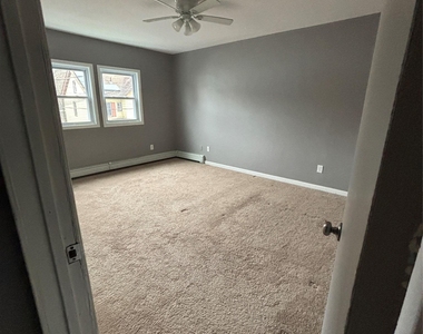 54-56 Valley Avenue - Photo Thumbnail 9