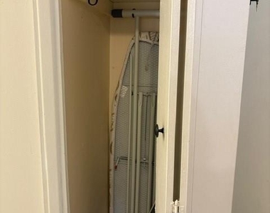 123 S Adelaide Avenue - Photo Thumbnail 17