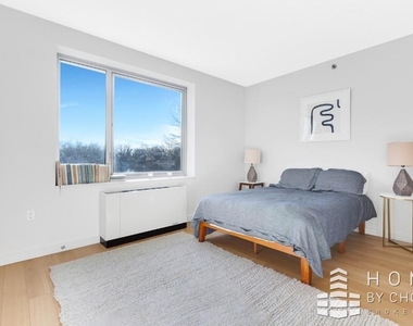 65-70 Austin Street - Photo Thumbnail 4